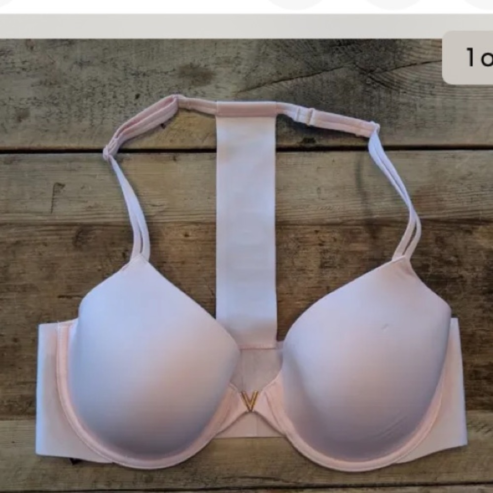 Victoria's Secret Cupid Pink 32DDD
Sexy Illusions Lined Demi
Front Close Bra - Picture 1 of 8